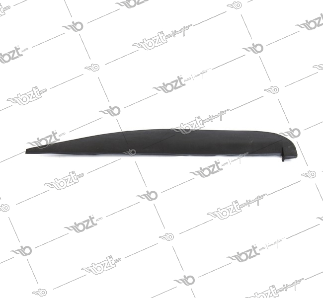 ISUZU - NQR70  - BAKALIT ON CAM (KAPI PLASTIGI) R - PLASTIC COVER, WINDOW TRIM RH 8978521282