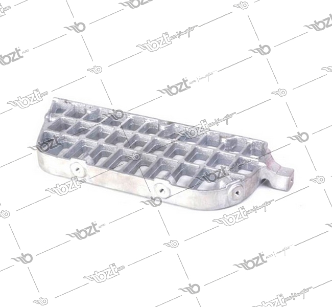 MITSUBISHI - CANTER 304  - BASAMAK DEMIRI R - PEDAL PLATE RH MC137537